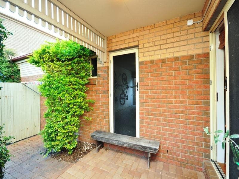 1/19 Annie Street, New Farm QLD 4005