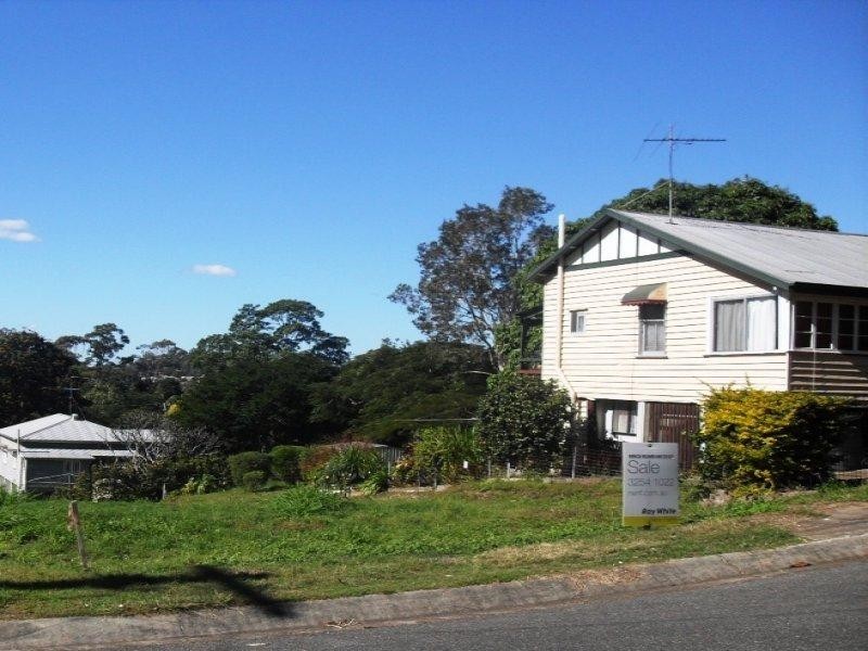 109 Gracemere Street, Grange QLD 4051