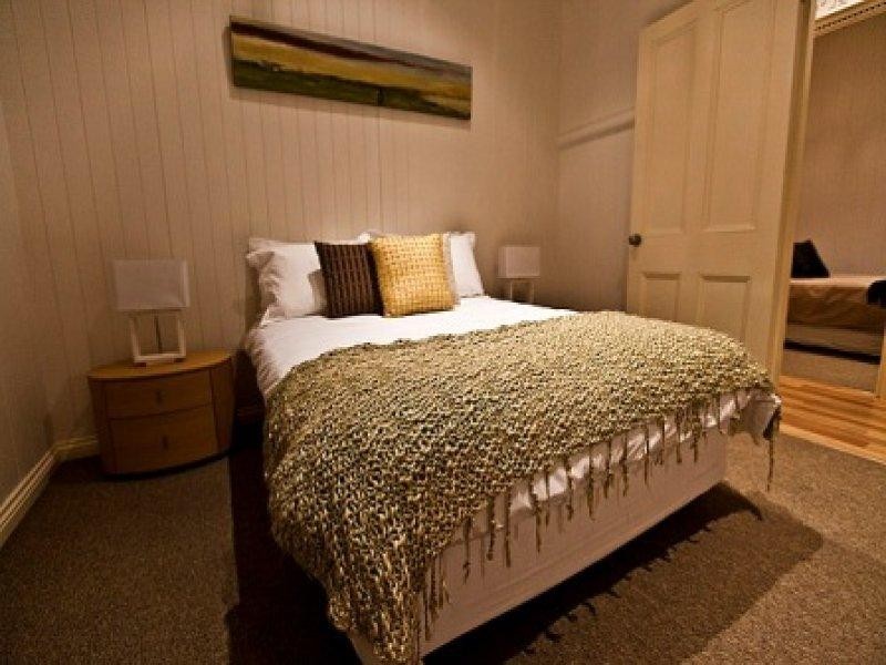 18 Mark Street, New Farm QLD 4005