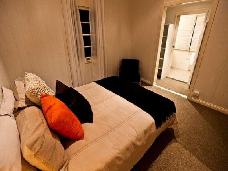 18 Mark Street, New Farm QLD 4005