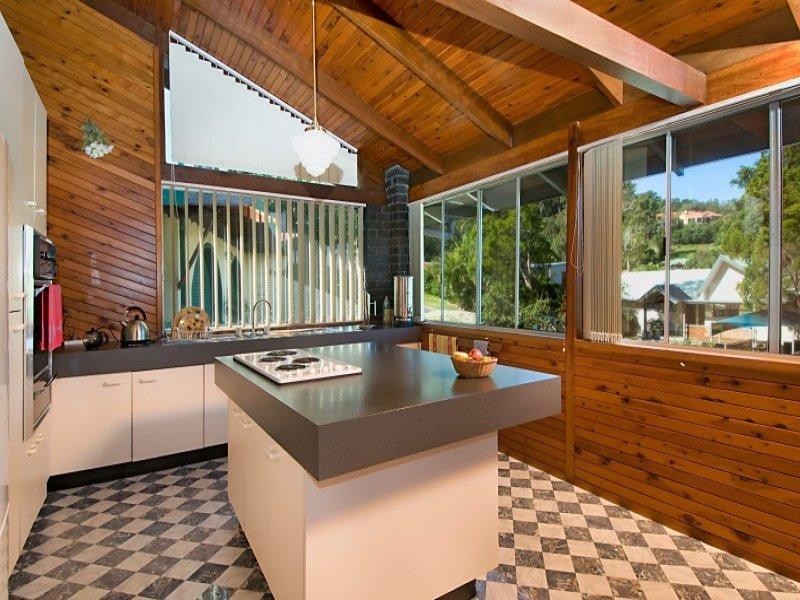 4 Narambi Street, The Gap QLD 4061