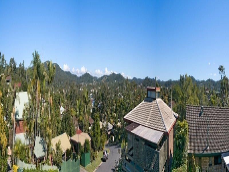 4 Narambi Street, The Gap QLD 4061