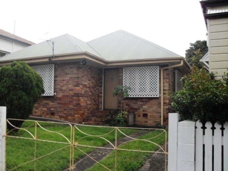 82 Lewis Street, Woolloongabba QLD 4102