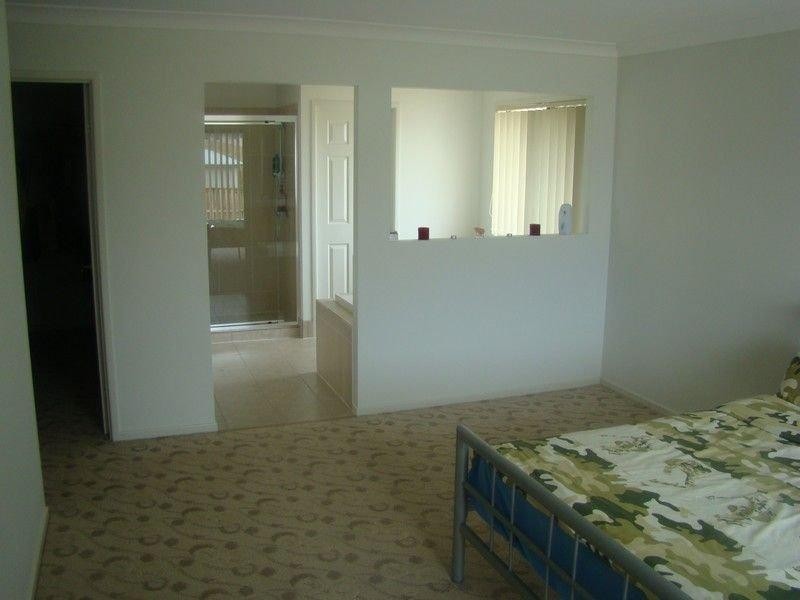 54 Summerlea Crescent, Ormeau QLD 4208