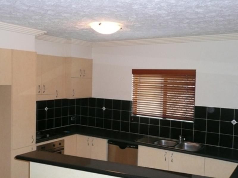 9/9 Newstead Avenue, Newstead QLD 4006