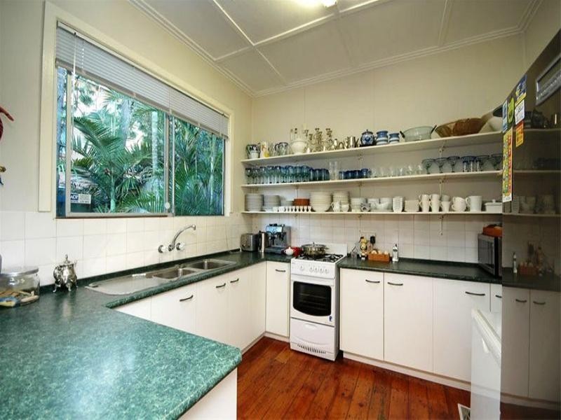 140 Kennigo Street, Spring Hill QLD 4000