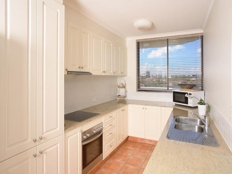 34/148 Oxlade Drive, New Farm QLD 4005