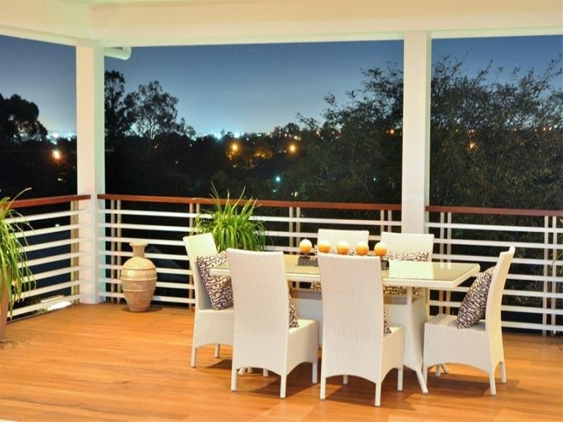 1 Coolibah Street, Bardon QLD 4065