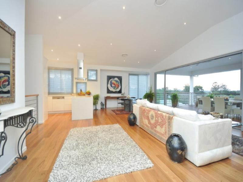 1 Coolibah Street, Bardon QLD 4065