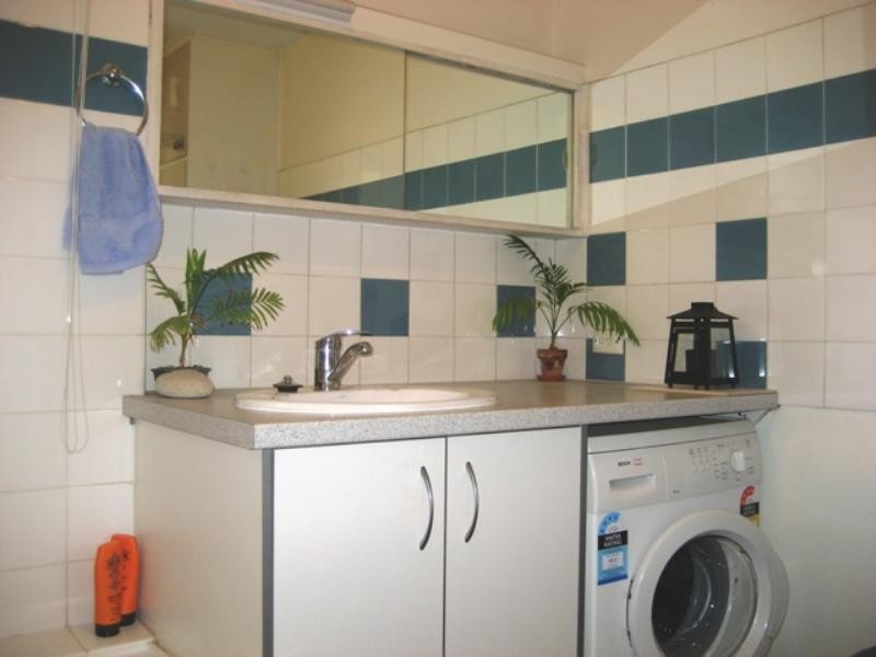 22/64 Thorn Street, Kangaroo Point QLD 4169