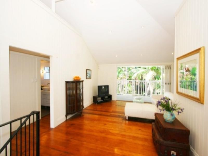 3 Hipwood Street, Spring Hill QLD 4000