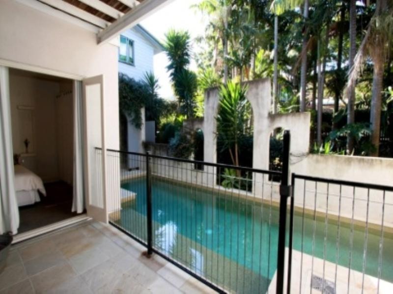 3 Hipwood Street, Spring Hill QLD 4000