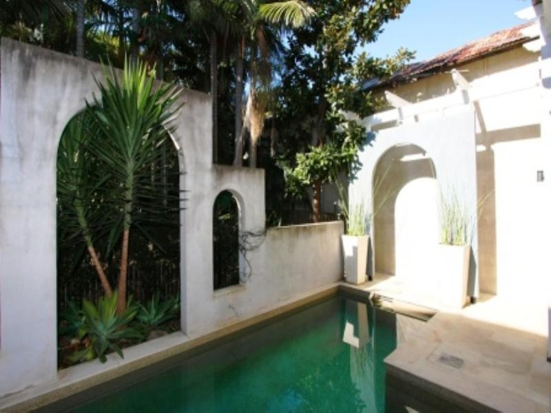 3 Hipwood Street, Spring Hill QLD 4000