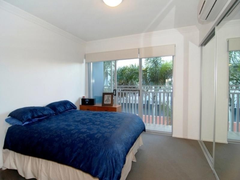 8/9 Doggett Street, New Farm QLD 4005