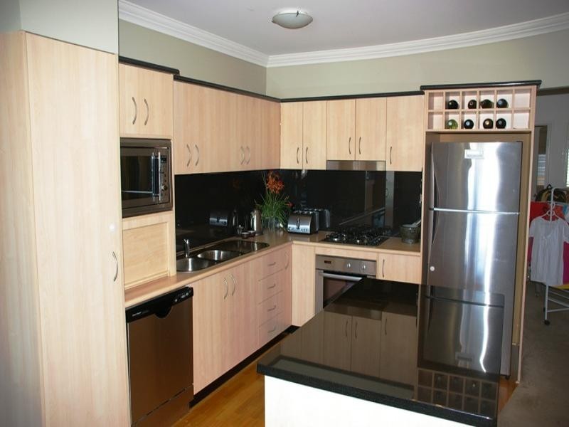 8/31 Helen Street, Newstead QLD 4006