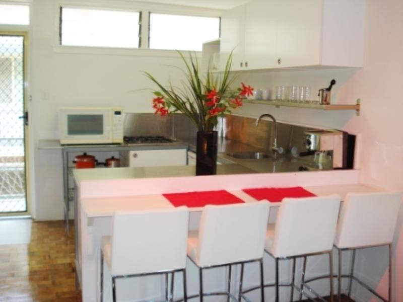 2/88 Isaac Street, Spring Hill QLD 4000