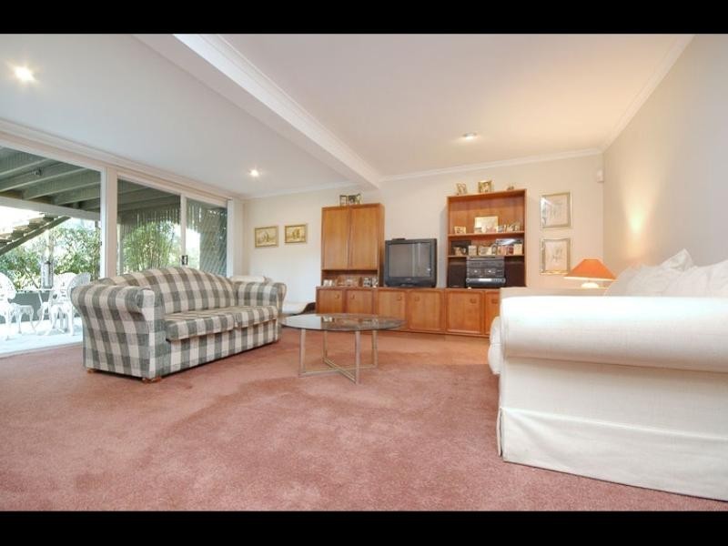 10 Hazlewood Street, New Farm QLD 4005