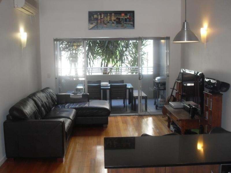 1/4 Wandoo, Fortitude Valley QLD 4006