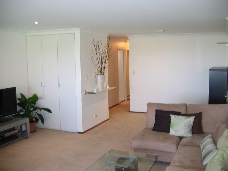 10/12 Little Street, Albion QLD 4010