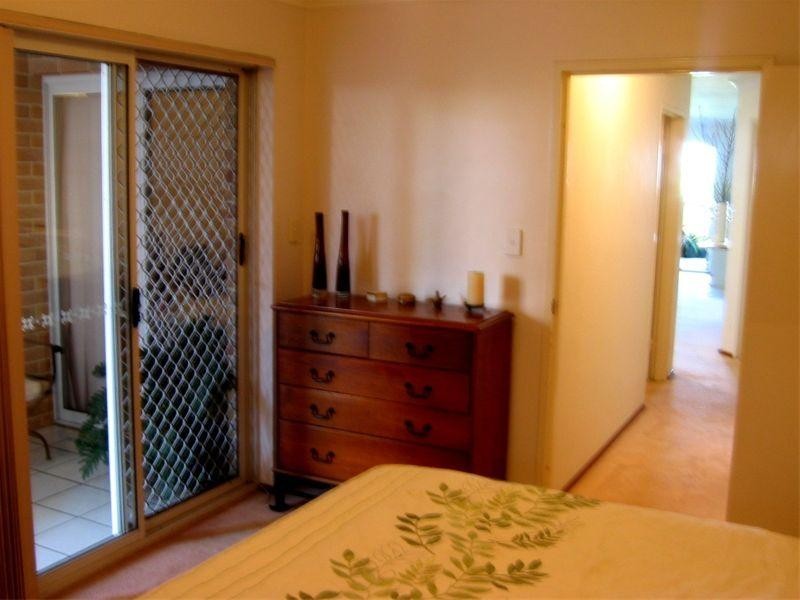 10/12 Little Street, Albion QLD 4010