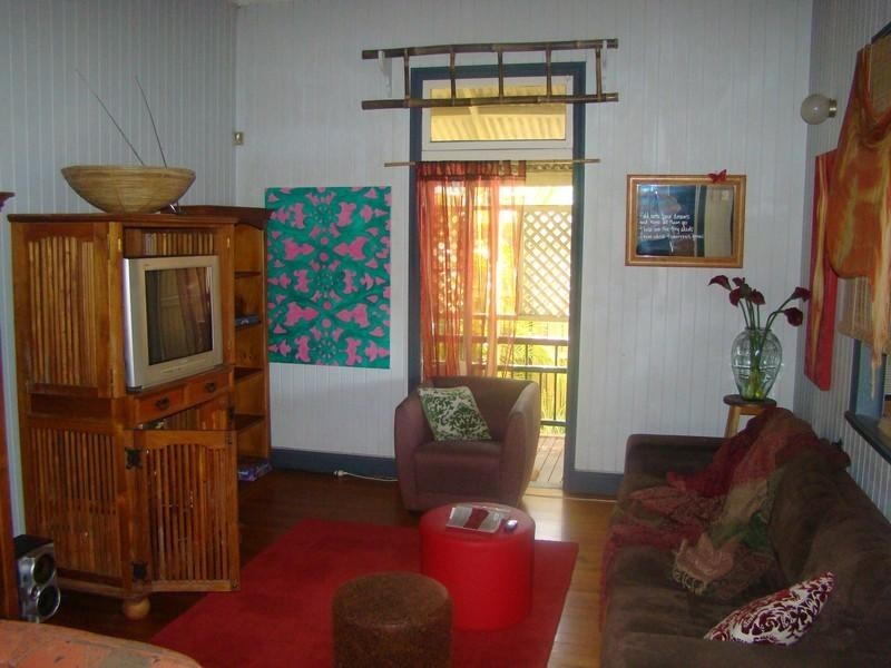 7 Wilston Road, Newmarket QLD 4051