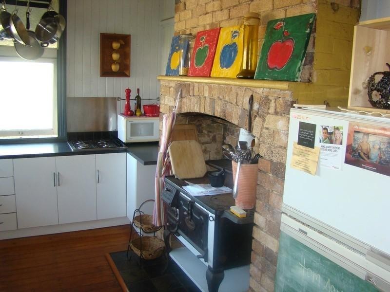 7 Wilston Road, Newmarket QLD 4051