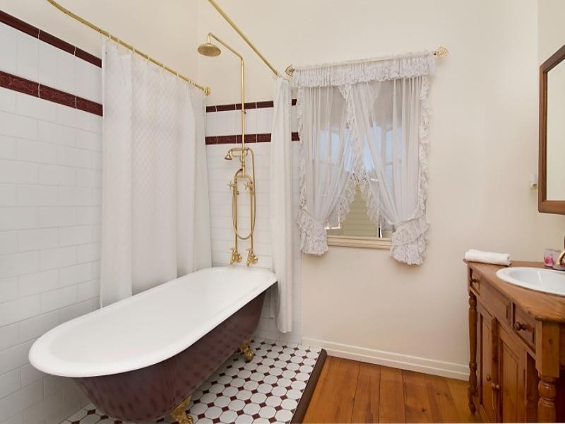 61 Qualtrough Street, Woolloongabba QLD 4102