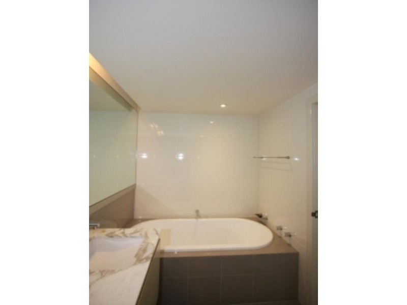 1441/22 Refinery Parade, New Farm QLD 4005