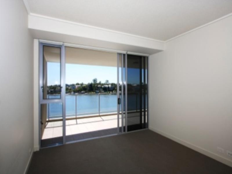 1441/22 Refinery Parade, New Farm QLD 4005