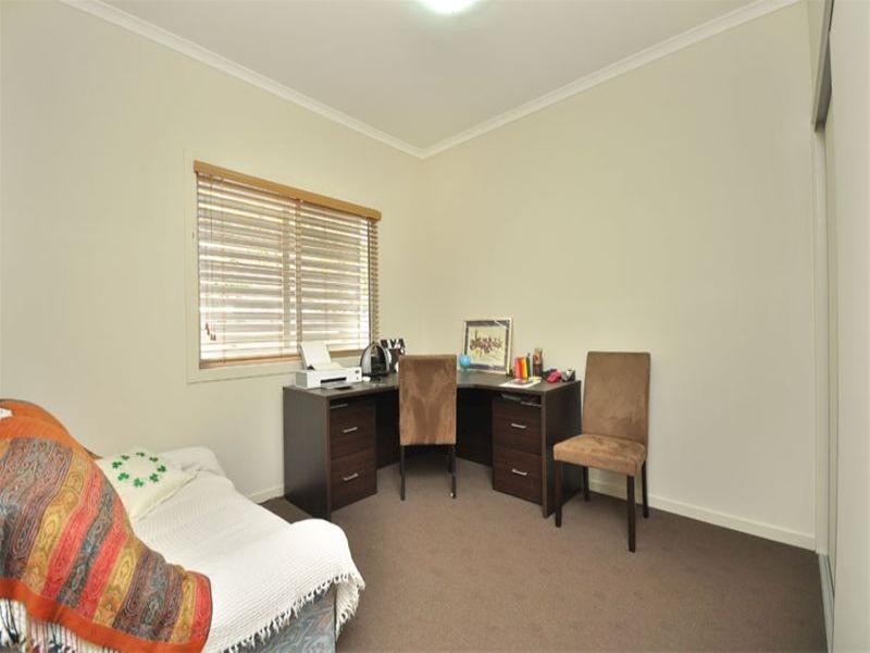 2/27 Anzac Road, Carina Heights QLD 4152