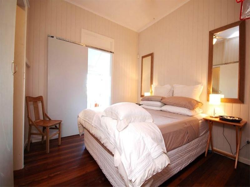 140 Kennigo Street, Spring Hill QLD 4000