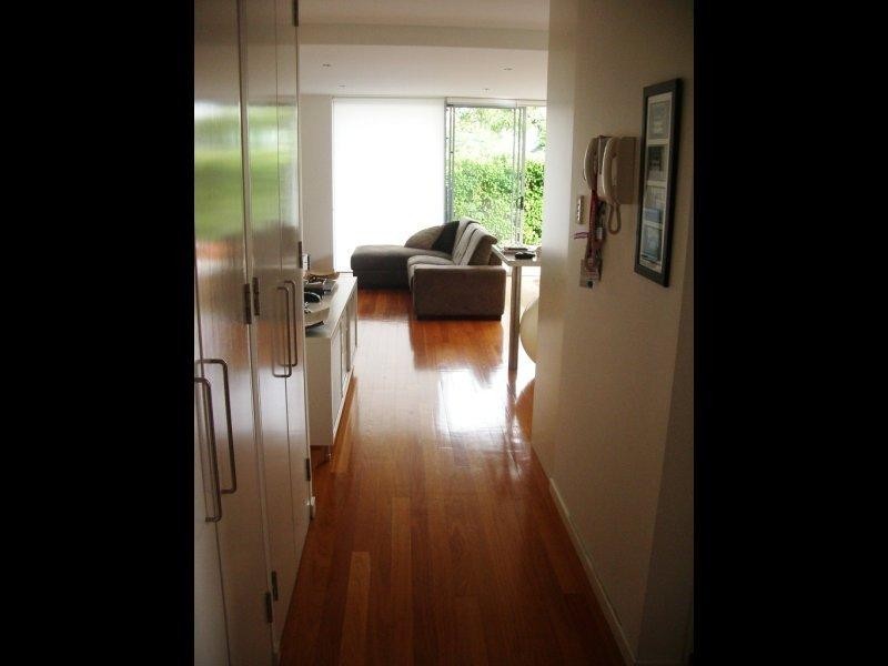 10/28-42 Annie Street, New Farm QLD 4005