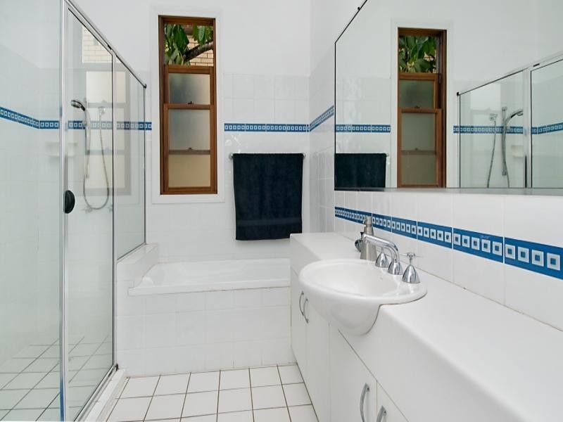 17 Terrace Street, New Farm QLD 4005