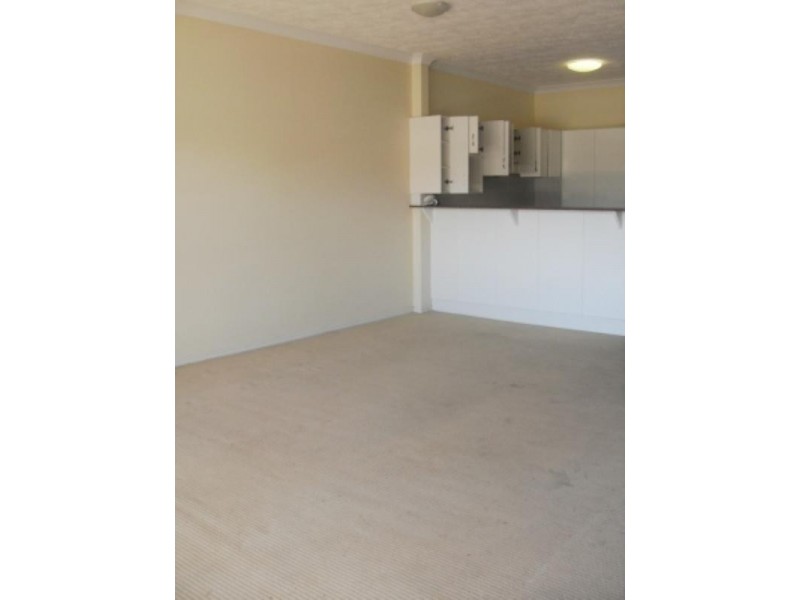 13/3 Heaslop Street, Woolloongabba QLD 4102