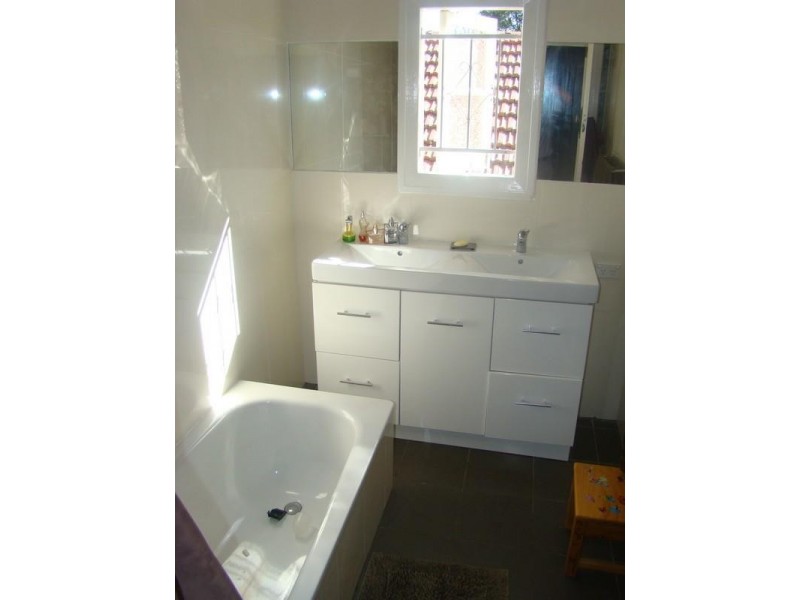 133 Harold Street, Holland Park QLD 4121