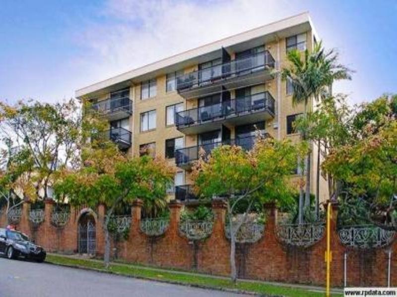 11/304 Harcourt Street, Newstead QLD 4006