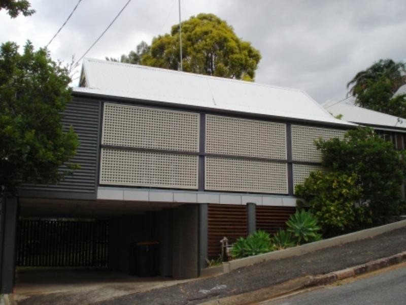 28 Kinross Street, Spring Hill QLD 4000