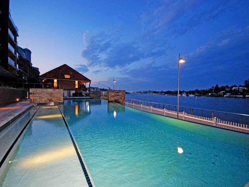 3243/30 Hollins Street, New Farm QLD 4005