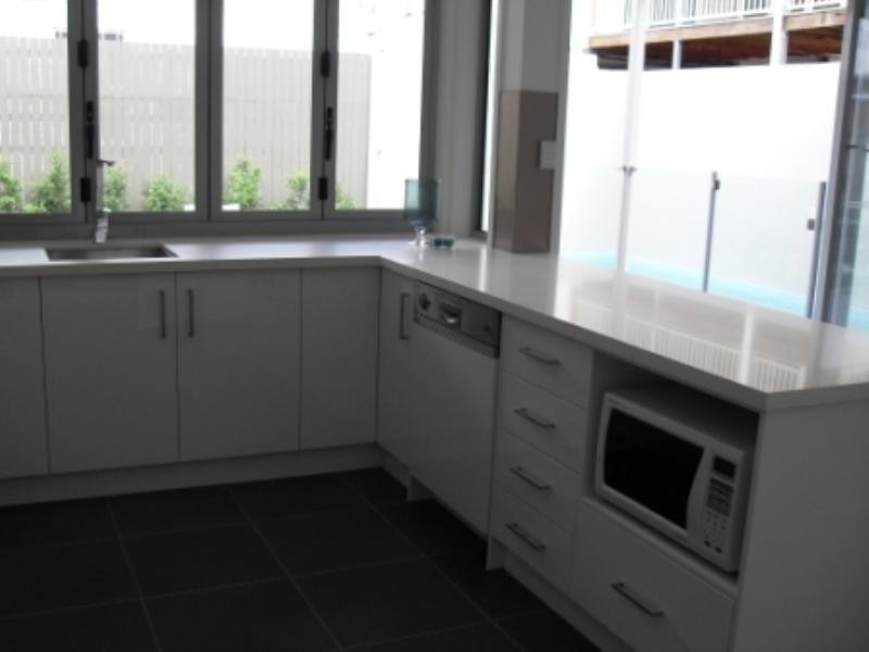 27 Small Street, New Farm QLD 4005