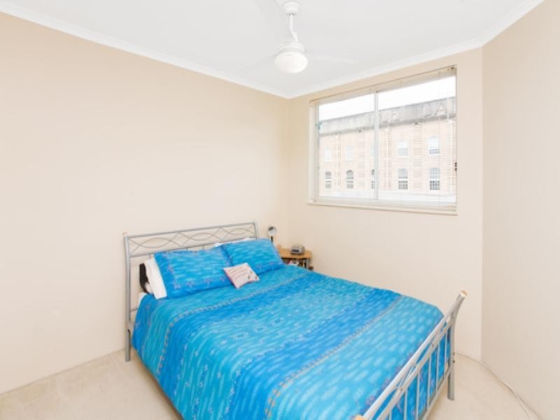 81/39 Vernon Terrace, Teneriffe QLD 4005