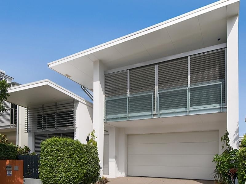 38 Refinery Parade, New Farm QLD 4005