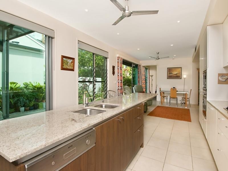 38 Refinery Parade, New Farm QLD 4005