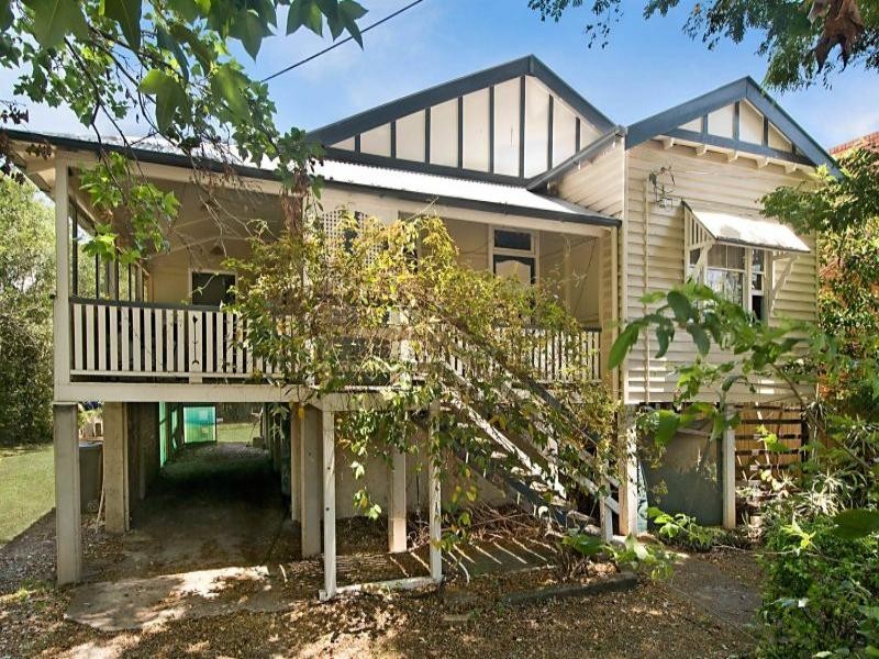 15 Lucy Street, Albion QLD 4010