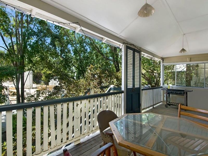15 Lucy Street, Albion QLD 4010