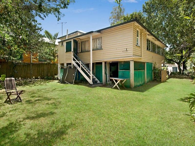 15 Lucy Street, Albion QLD 4010