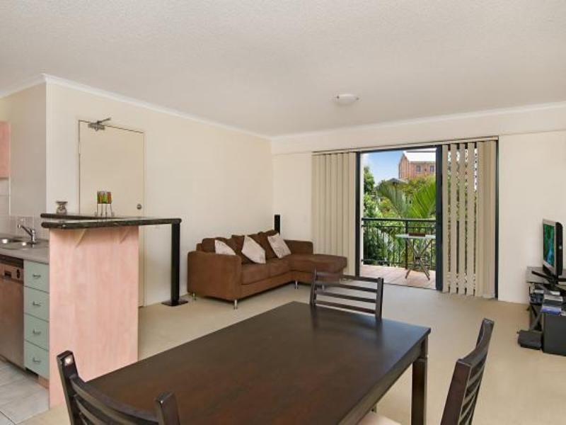 33/165 Sydney Street, New Farm QLD 4005