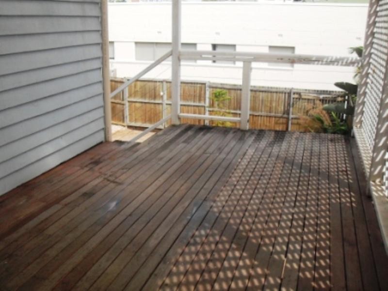 7 Thornbury Street, Spring Hill QLD 4000