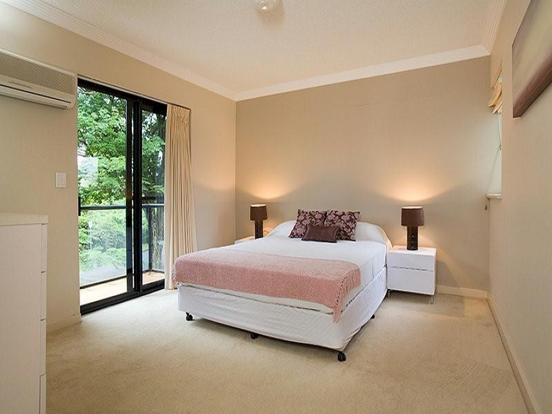 6/172 Macquarie Street, St Lucia QLD 4067