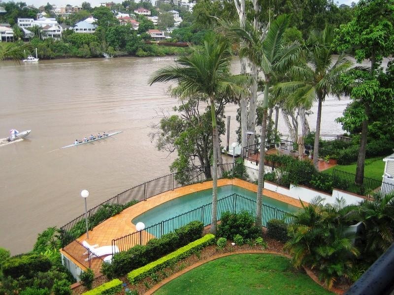 6/172 Macquarie Street, St Lucia QLD 4067