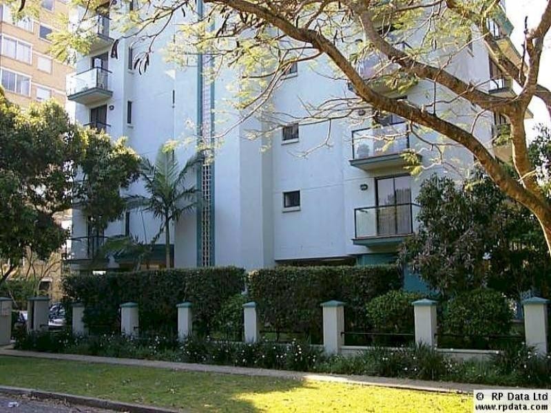 6/172 Macquarie Street, St Lucia QLD 4067